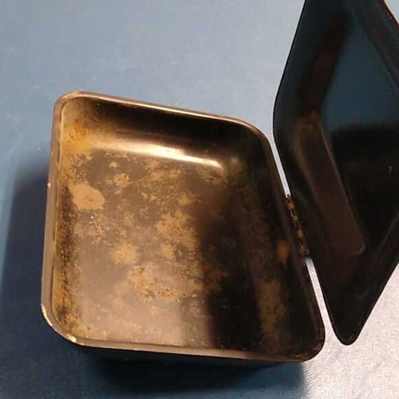 Toleware Silent Butler Crumb Catcher Floral Painted with Wooden Handle - Picture 5 of 7